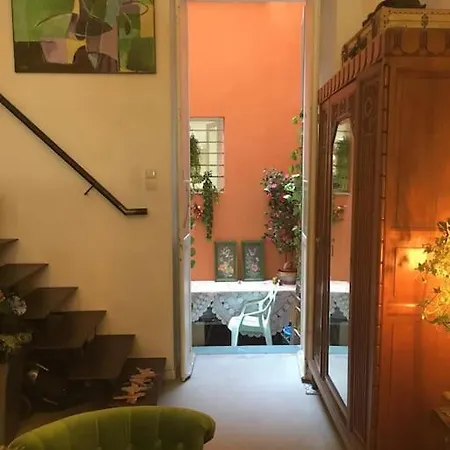 Loft D Artistes Avec Patio Au Port De