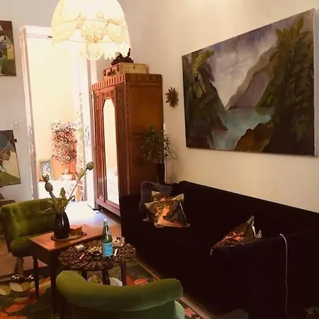 Loft D Artistes Avec Patio Au Port De